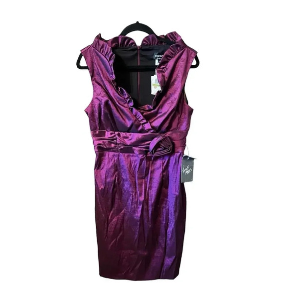 Xscape Dresses & Skirts - NWT Elegant Evening Dress 14W by Xscape sold by Lord &. Taylor